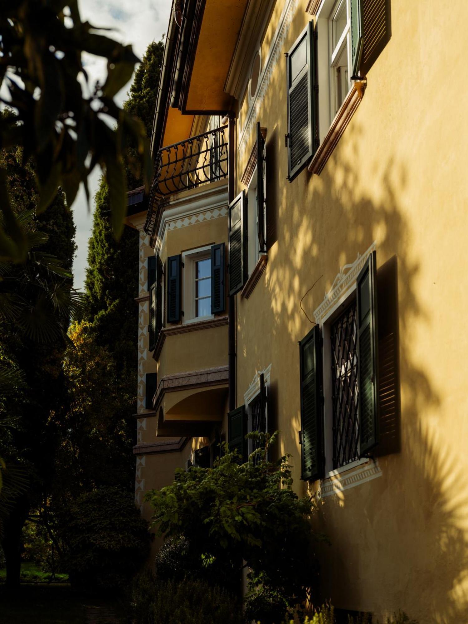 Villa Arnica Lana Exterior photo
