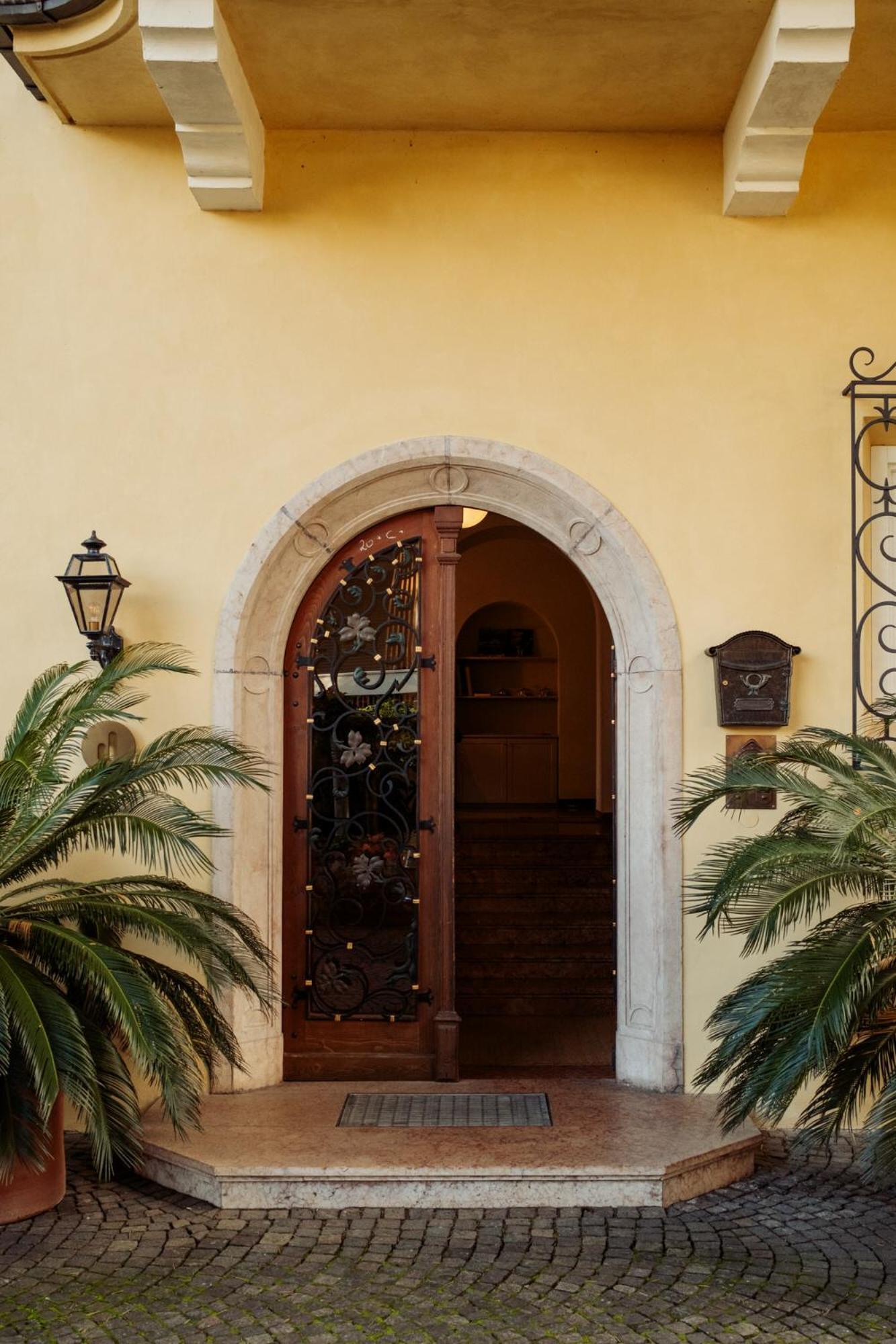 Villa Arnica Lana Exterior photo